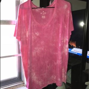 American Eagle V neck